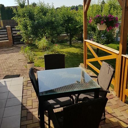 Pagrepe apartman Balatonvilágos Exterior foto